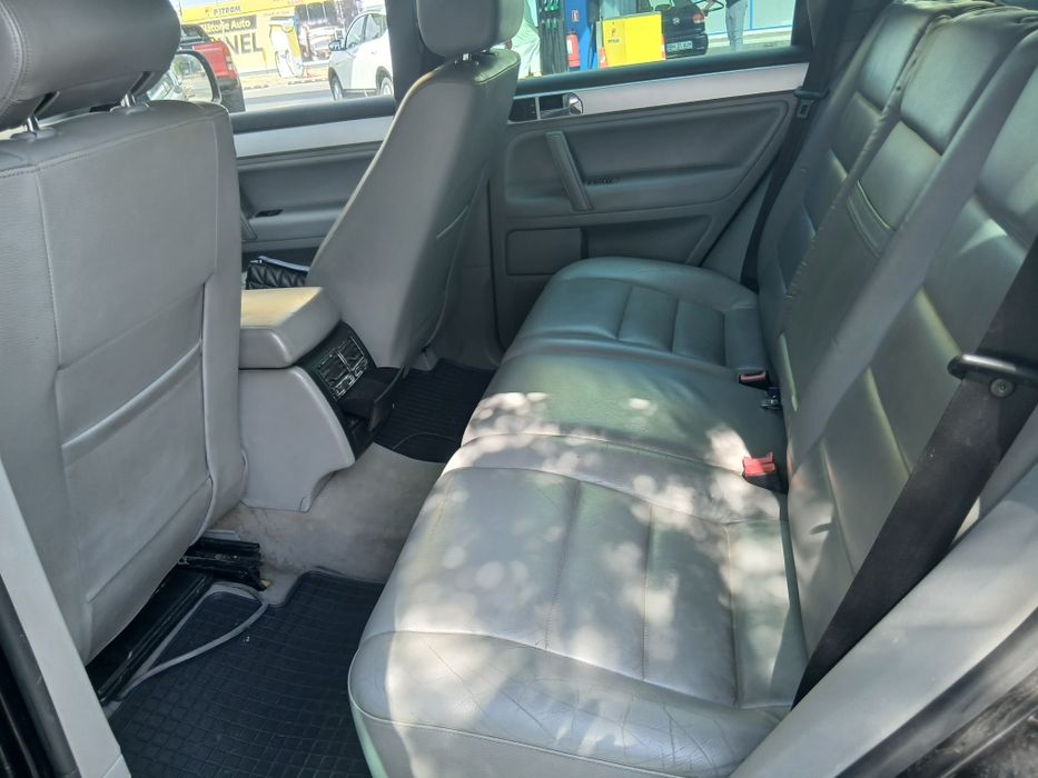 VOLKSWAGEN Touareg 0 — imagine 5
