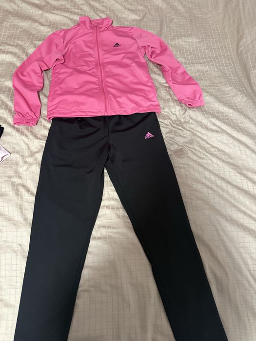 Спортен комплект Adidas за момиче