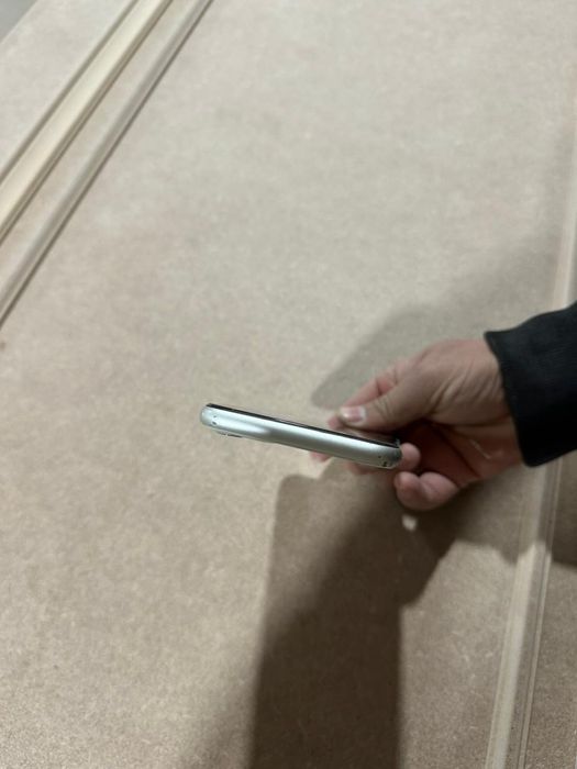 Iphone 11  срочно