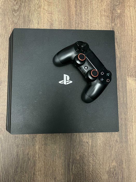 consola PS4 PRO 1TB