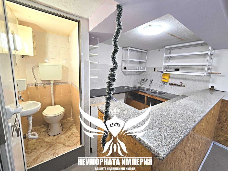 Дава се под наем Магазин в Асеновград - 21 кв.м за 207 € - Снимка #7