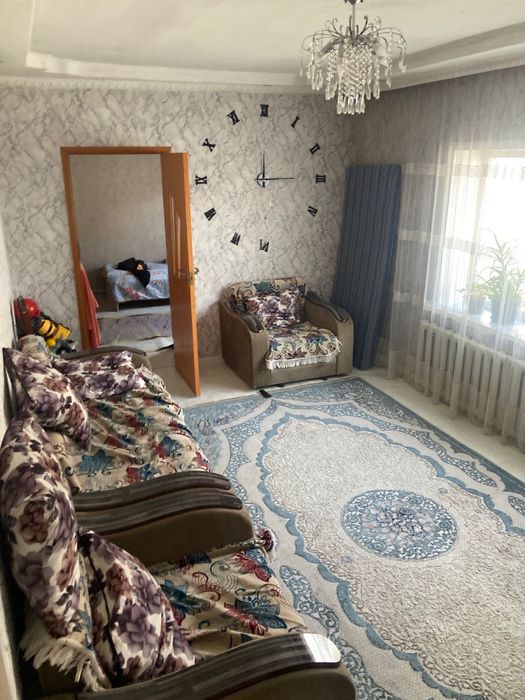 Продам дом на Бобровке 3 дачи