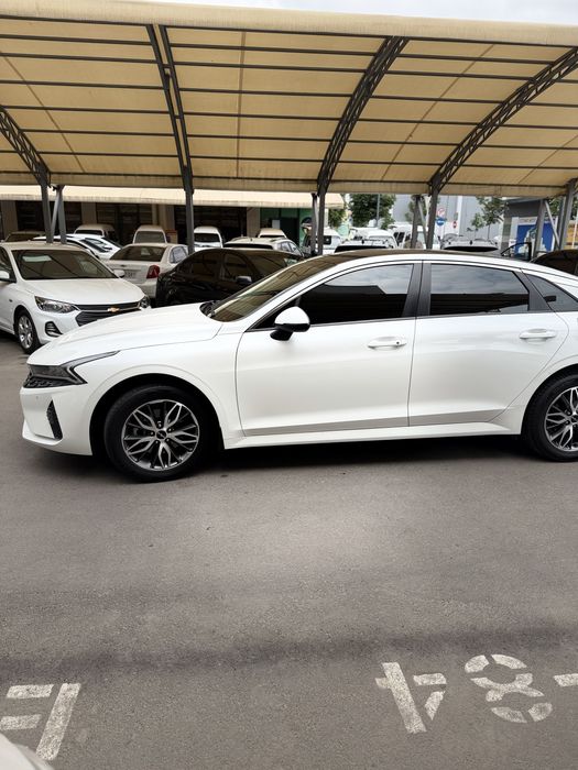 Kia K5 2022 — 2