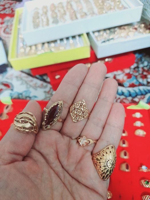 Tilloni ichiga qushiladigan metaldan rangi ketmaydi