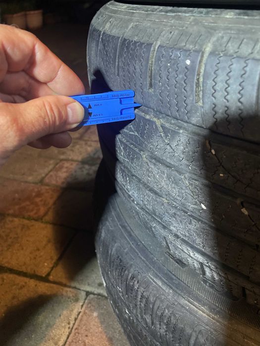 Anvelope 235/60/17 M+S