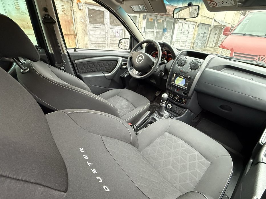Dacia Duster 4x4 -1.5Dci 110cp Adventure-
