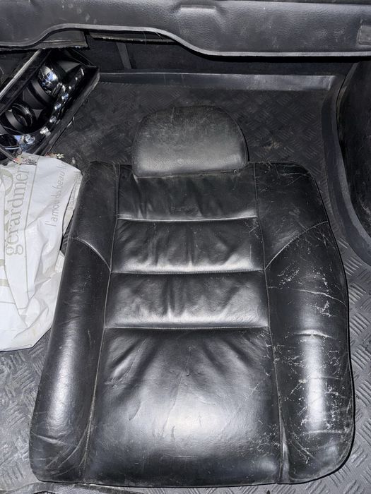 Interior complet RECARO piele + ÎNCĂLZIRE – VW Golf 4