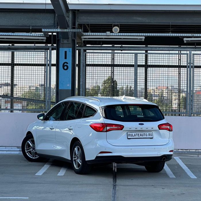 FORD Focus 2018 — imagine 2