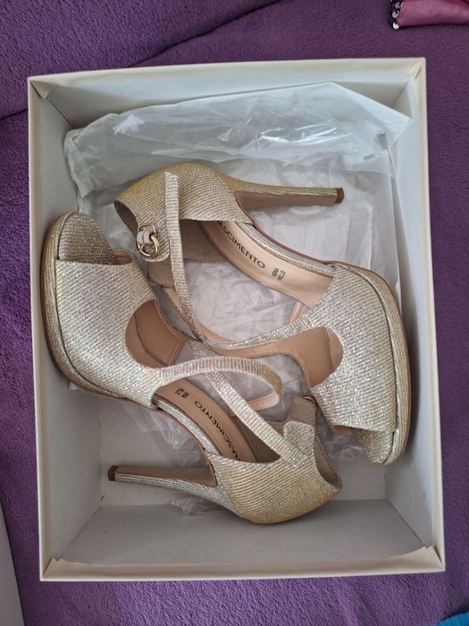 Sandale Rinascimento, nu Zara, Epica, Guess, Aldo