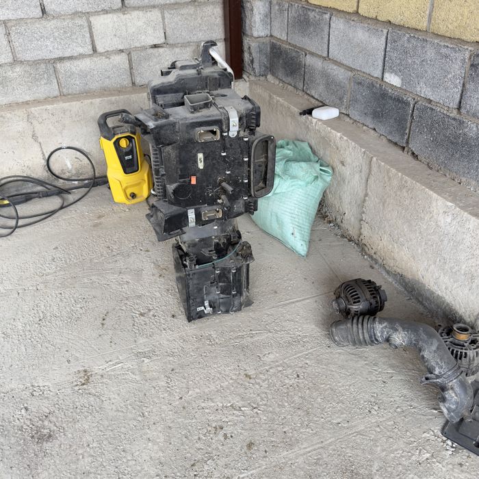 Печь на мерседес w 210 ………………………………………………………………………………………………………………………..