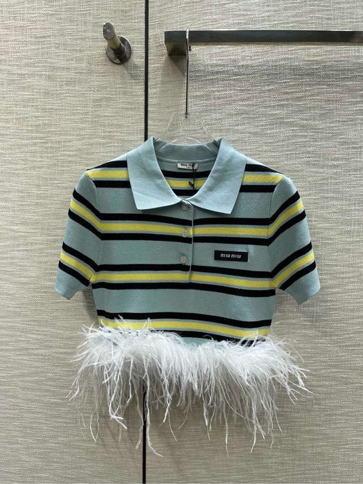 Miu miu къс ръкав кроп топ