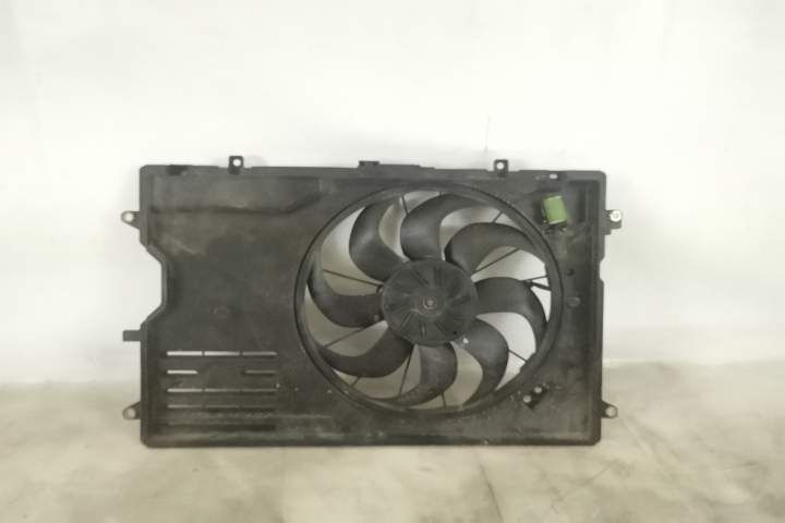 Електровентилатор GMV GMW Оригинален В Добро Състояние Мазда / Mazda C