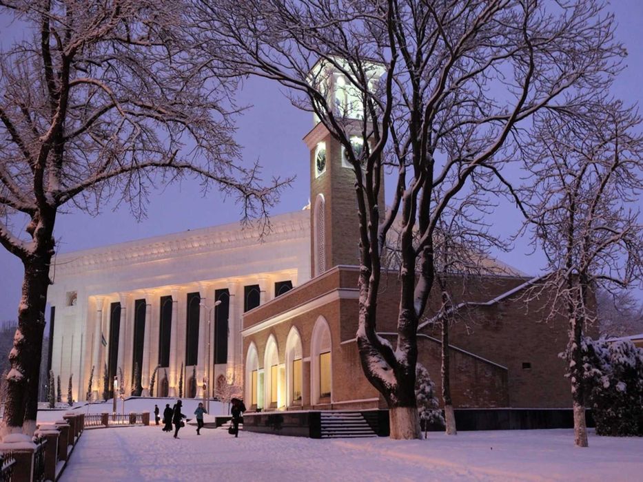 The Silk Road's Winter Heart: An Architectural Contemplation of Buxara