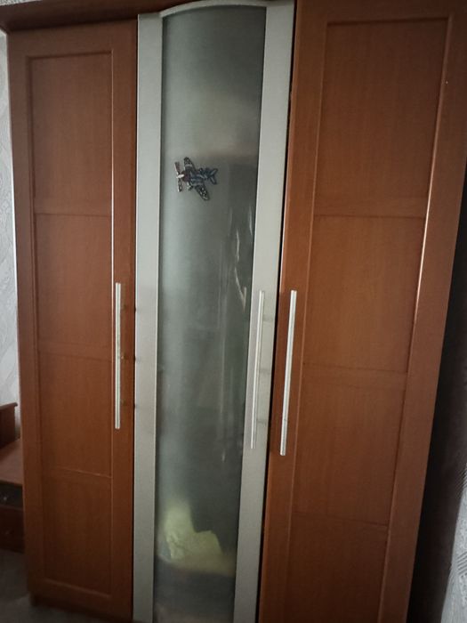 Спальный гарнитур