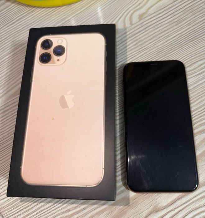 Продаётся айфон 11про
