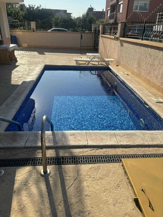 Студио под наем в Свети Влас - лято 2025