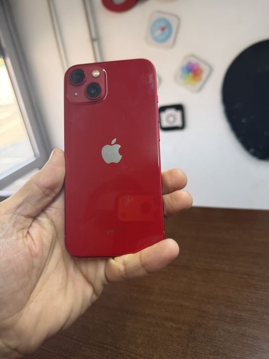 Vand Iphone 13 128Gb Red
