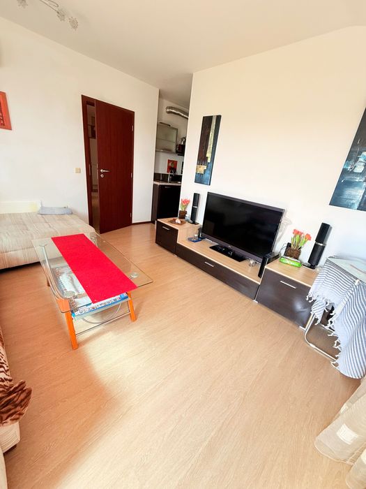 Тристаен апартамент в Кошарица