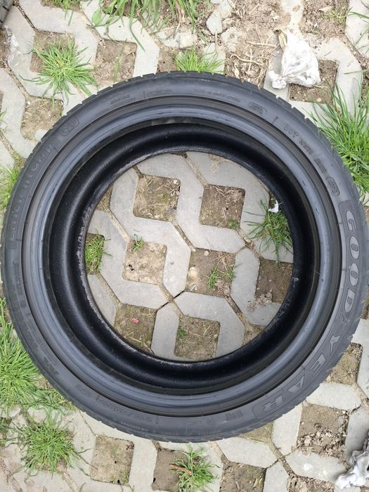 Anvelopa vara Goodyear 215 40 17