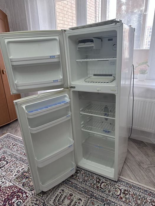 Холодильник Lg…..