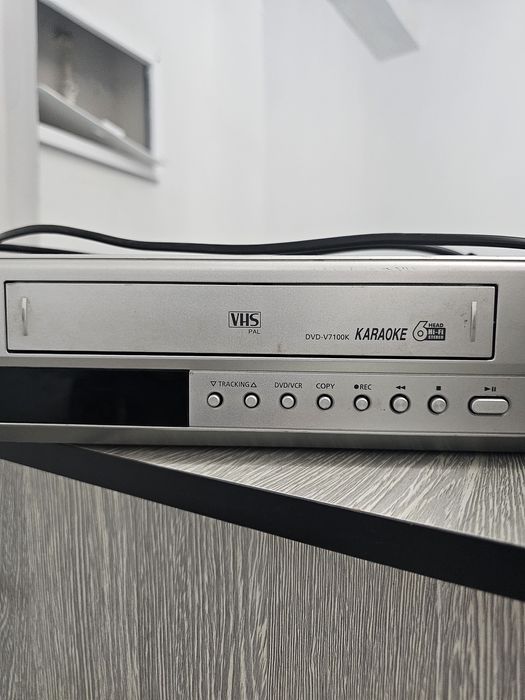Tv, Videomagnitafon, podstavka