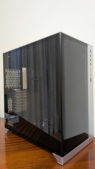 Carcasa Lian Li O11 Dynamic ROG XL Silver