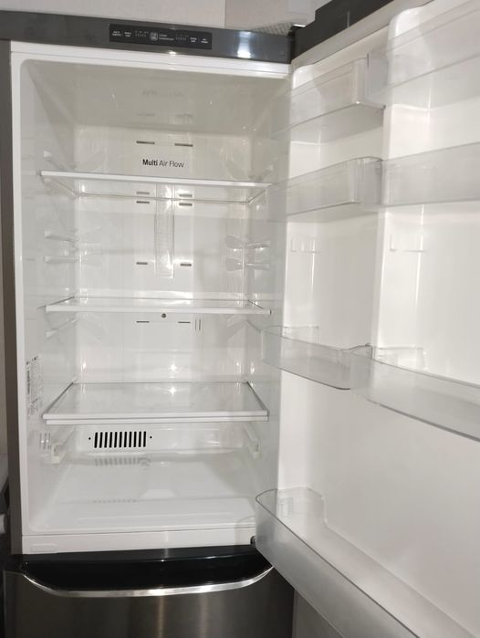 Холодильник LG  2 метр