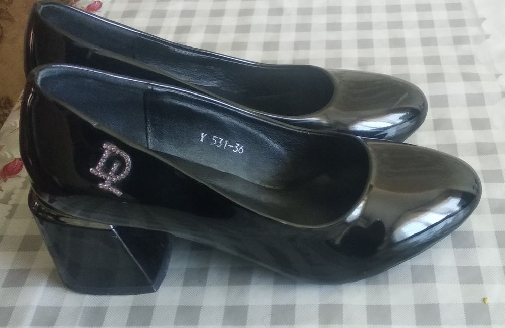 Продаются туфли 36 размер