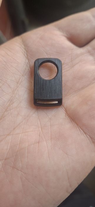 Продам держател от пейжера мэжикар 909s состояние идеал не сломанная