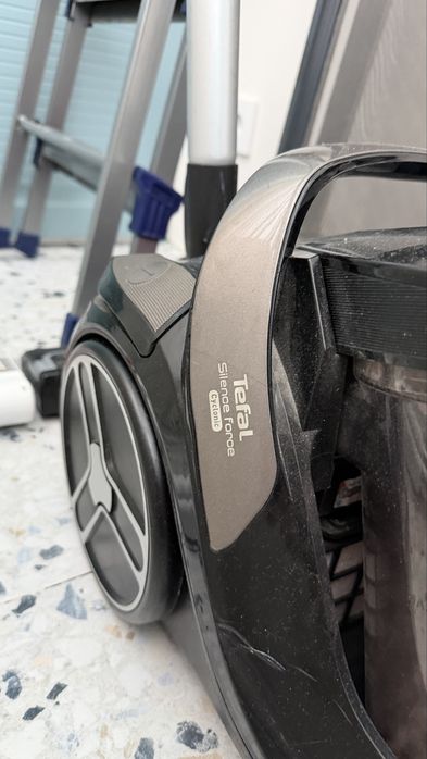 Пылесос Tefal compact power