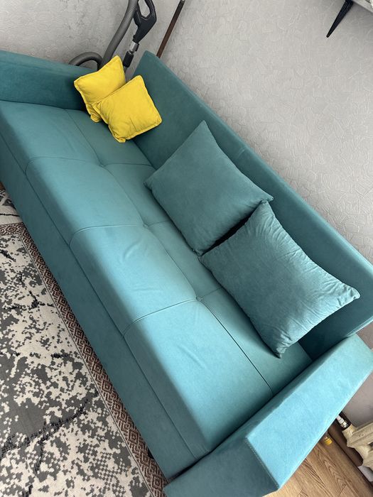 Спочно продам диван