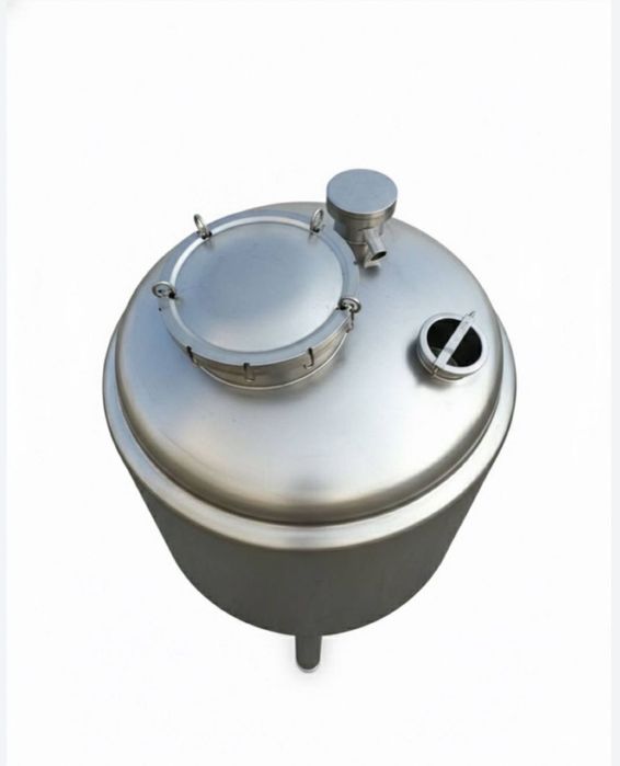Реактор 1200 л из нержавеющей стали пищевой/фармацевтический (2 шт)