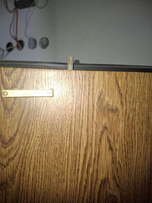 Българска,много здрава врата