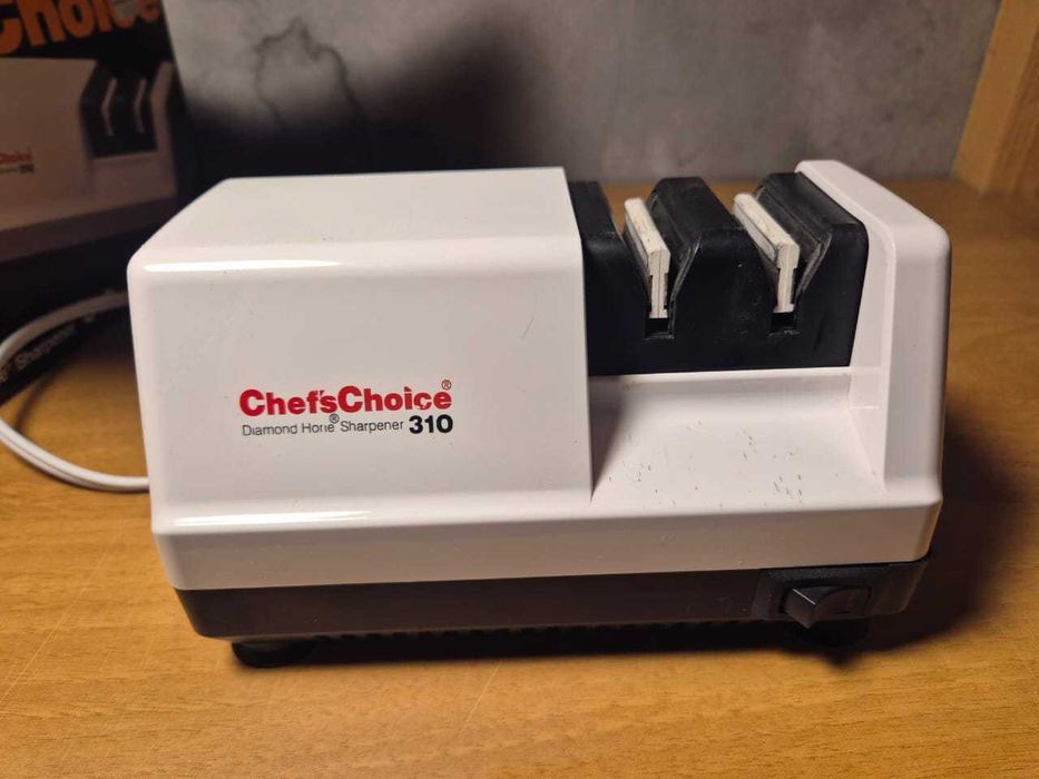 Электрическая алмазная точилка для ножей из США Chef's choice 310