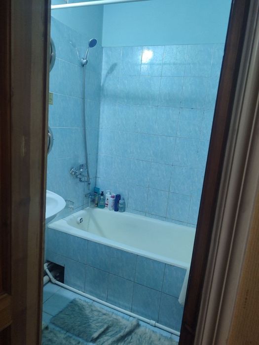 Yunisobot 9.  Oilaga