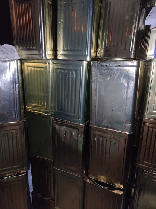 Тенекии за пчелен мед