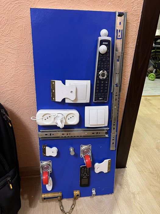 Бизиборд 35х70см