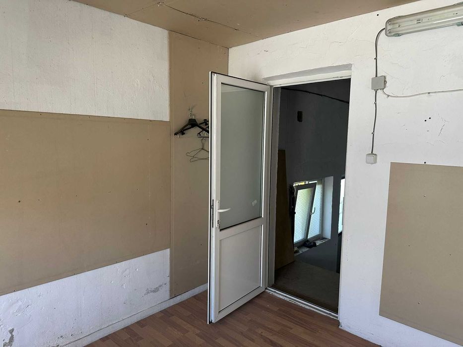 Hală de vânzare 83mp utili Falticeni