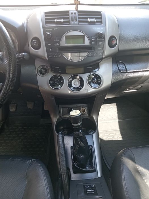 Vând Toyota Rav4  2007