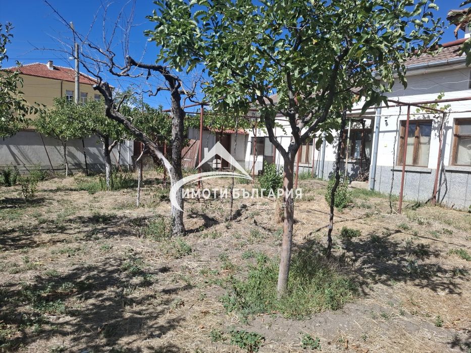 Продава се Къща в с. Кърнаре, Област Пловдив - 70 кв.м за 1072 €/кв.м - Снимка #1