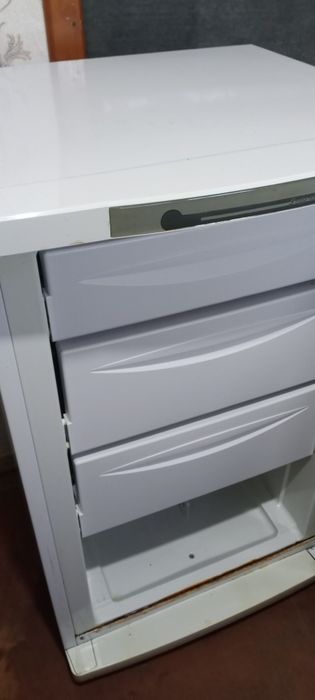 Продам морозильную камеру