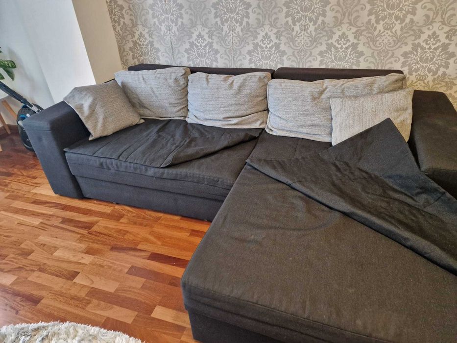 Canapea coltar, extensibila si cu spatii de depozitare, huse incluse