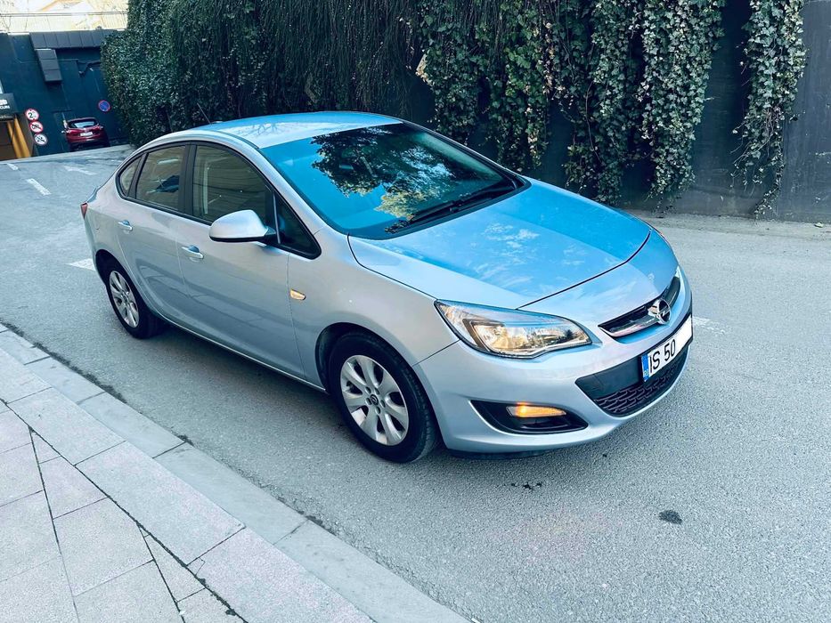 Opel Astra 2017 ~ 32000Km ~ 1.6Benzina Euro 6 ~ Clima Pilot