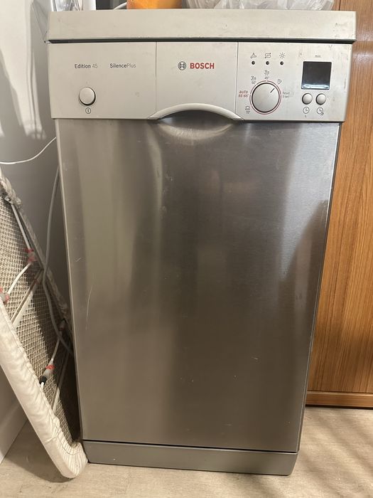 Masina de spalat vase Bosch