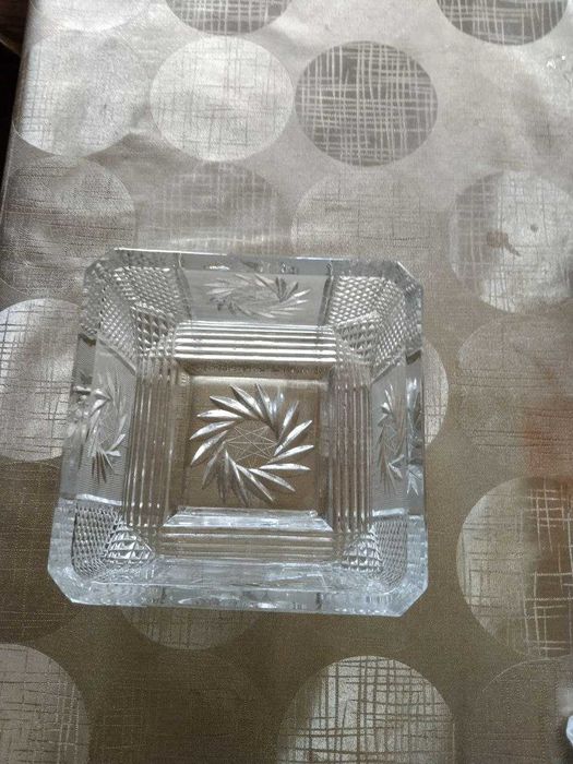 хрустальные вазы