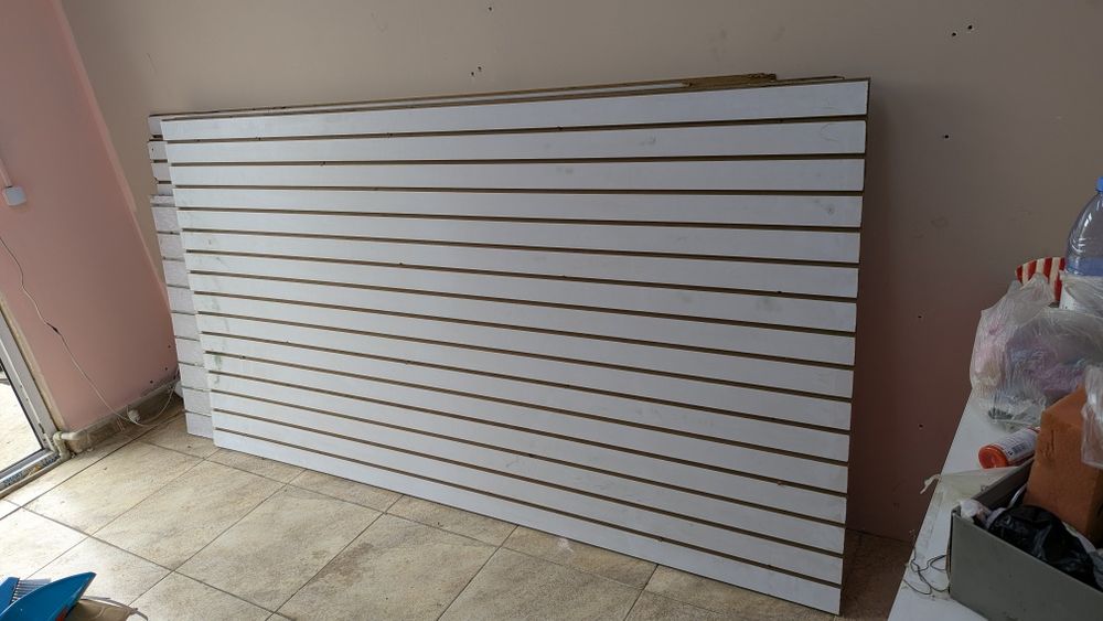 Эконом Понели Белый