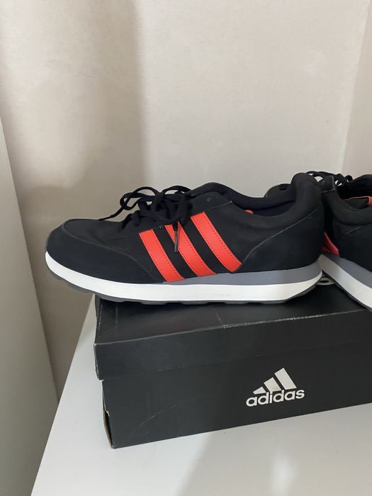 Кроссовки Adidas RUN 60s 3.0