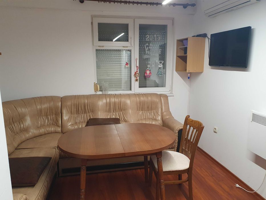 3ст+бокс,84кв.м.,ет.5,след осн.ремонт и обзавеждане,кв.Изток