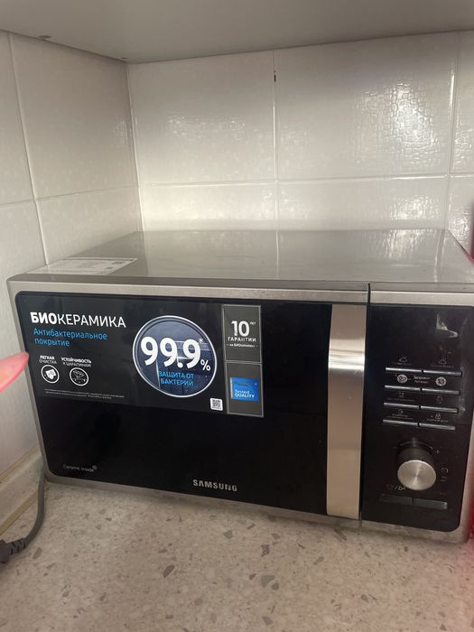 Продается микроволновая  печь