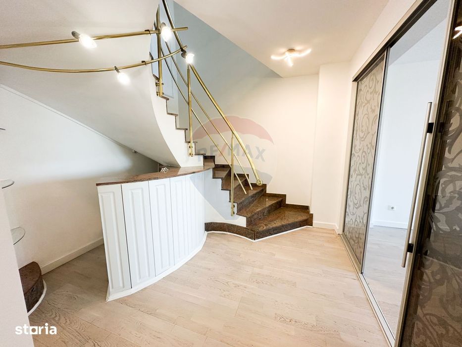 Apartament tip penthouse duplex | 4 camere | 127 mp | Unirii